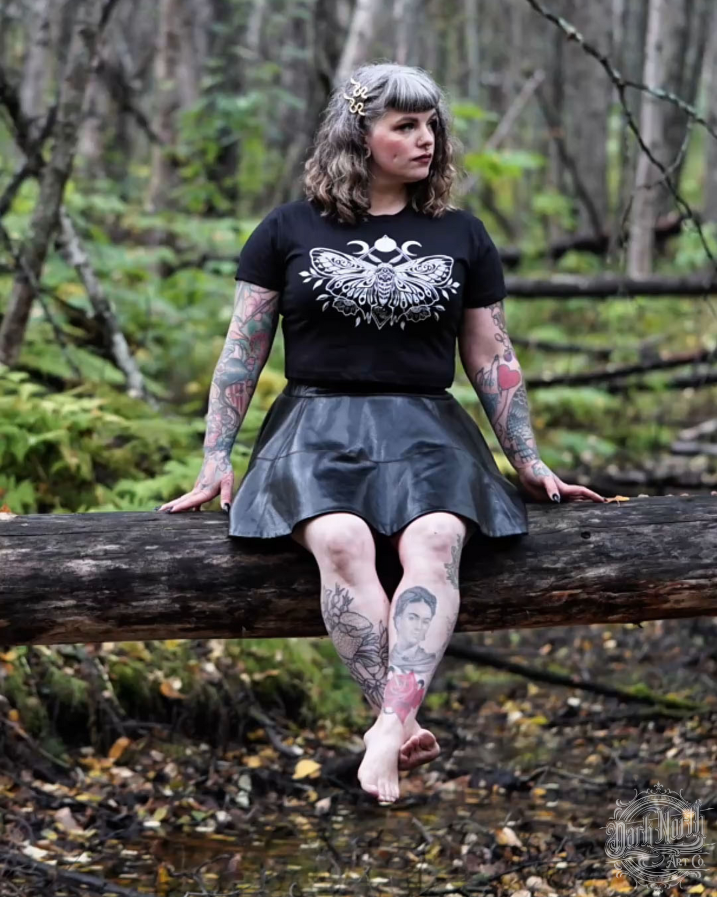 Moth Crop Top T-Shirt Black